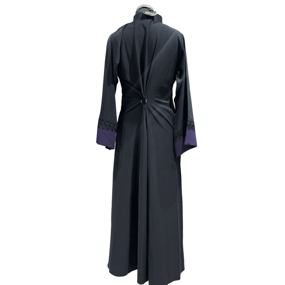 Parada Abaya with Lace Work (With Scarf) - Image 3