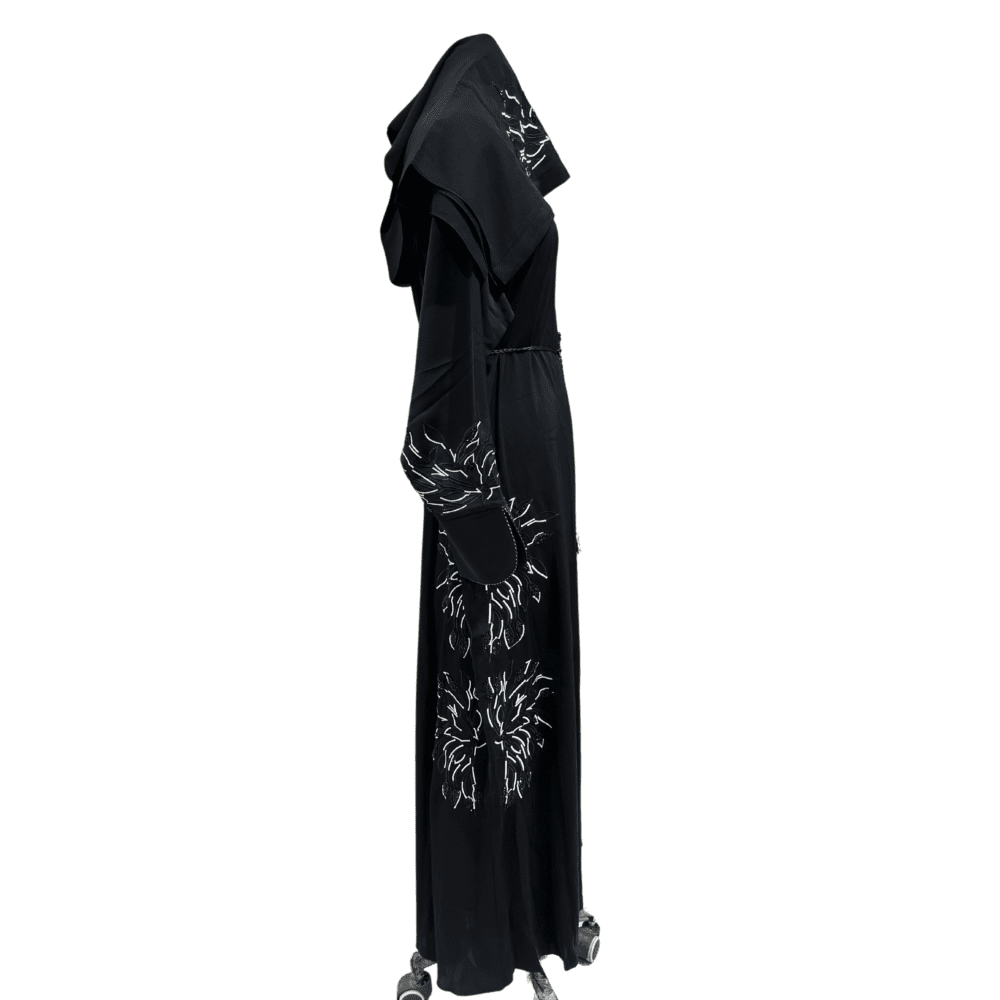 Nida Abaya with Thread Work & Kardana (With Scarf) - Image 2