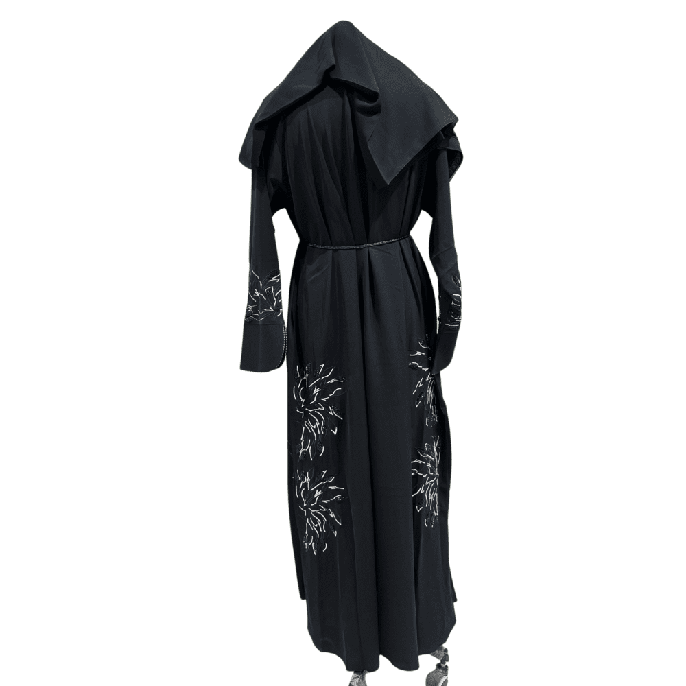 Nida Abaya with Thread Work & Kardana (With Scarf) - Image 3