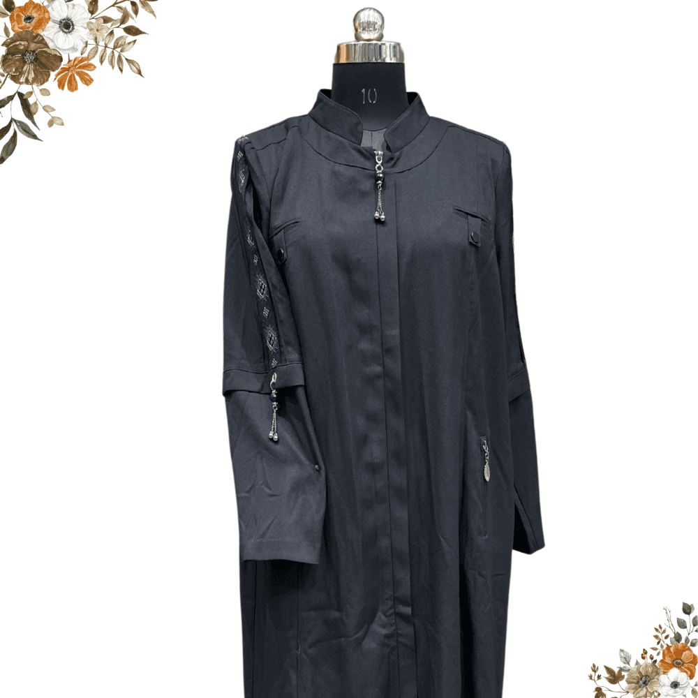 Turkish Coat with Embroidery on Hands - Image 2