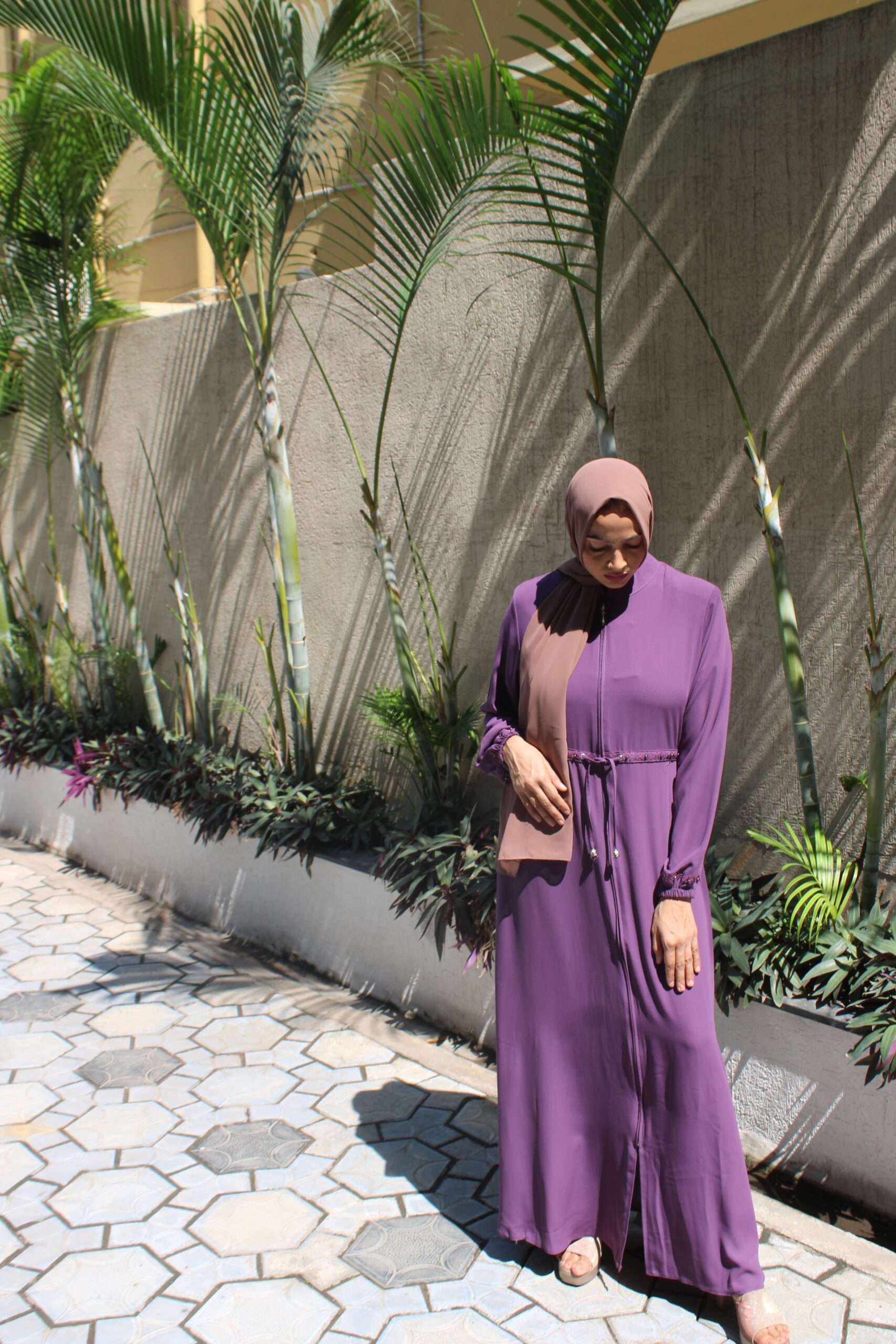 Purple Turkish Abaya - Image 5