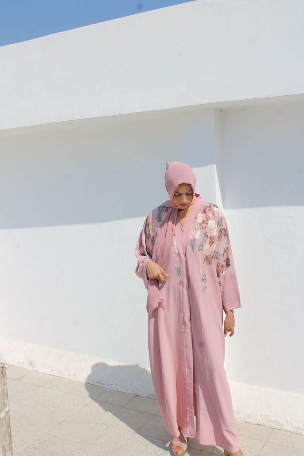 Pink Kaftan Abaya with Embroidery - Image 11