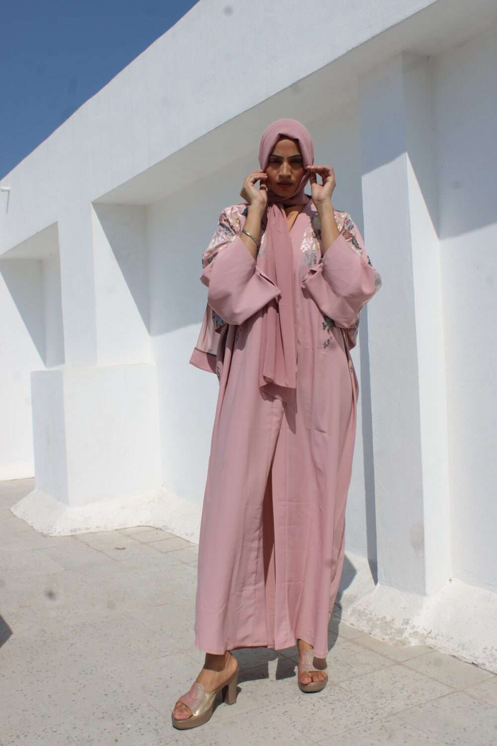 Pink Kaftan Abaya with Embroidery - Image 4