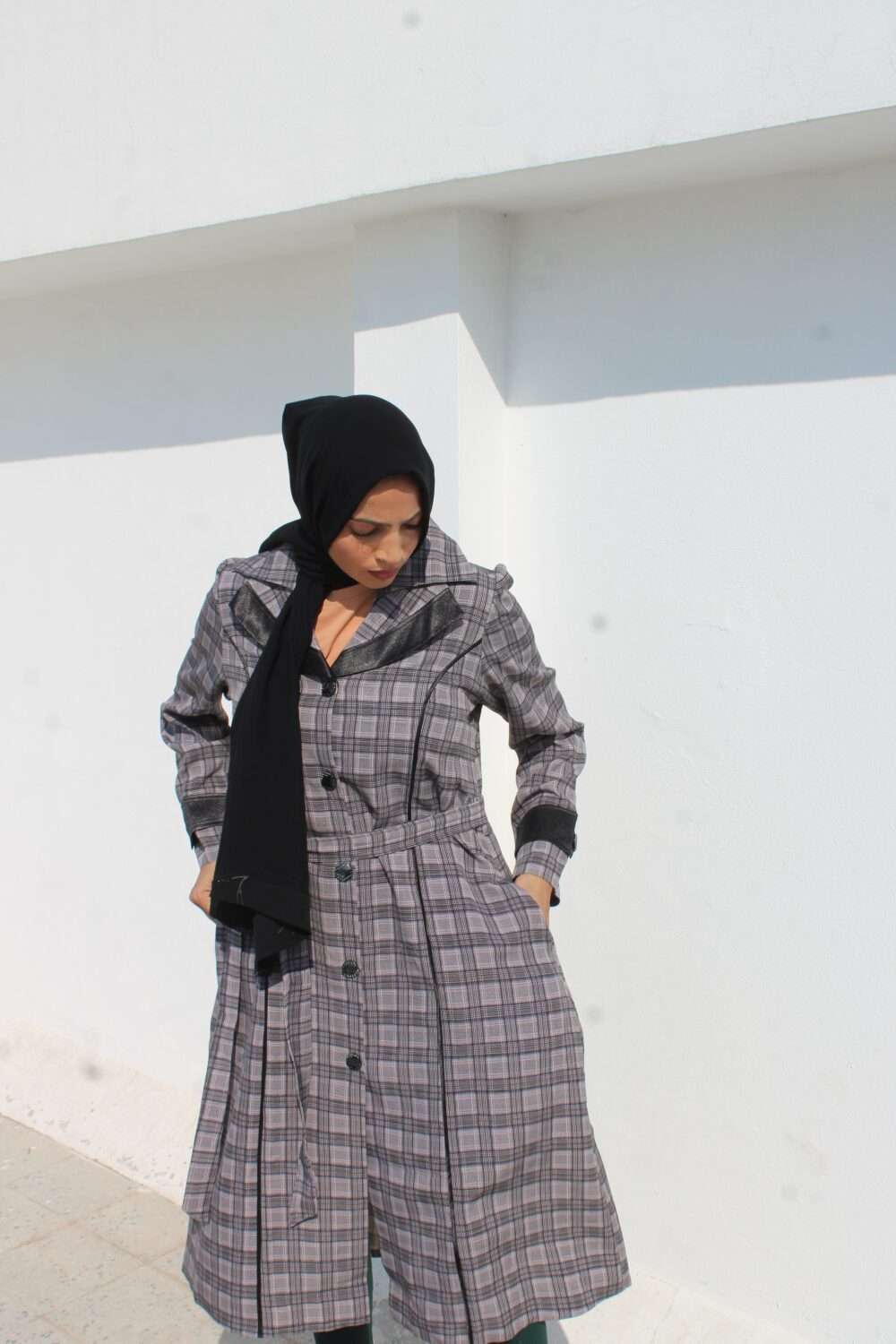 Kissa Irani Coat Checks - Image 4