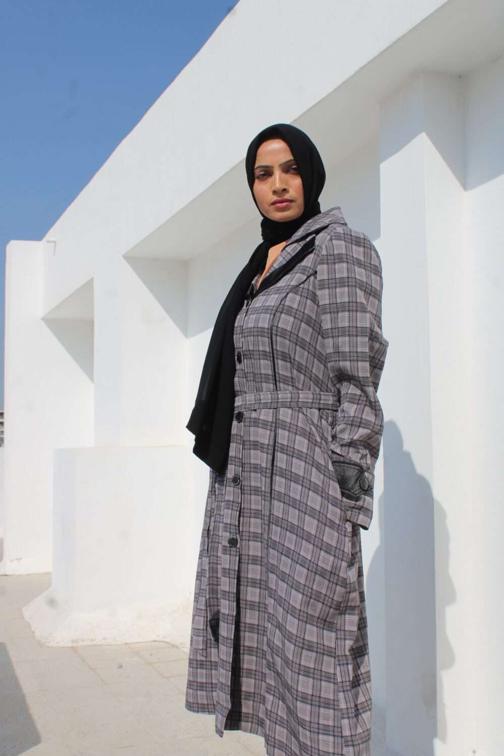 Kissa Irani Coat Checks - Image 3